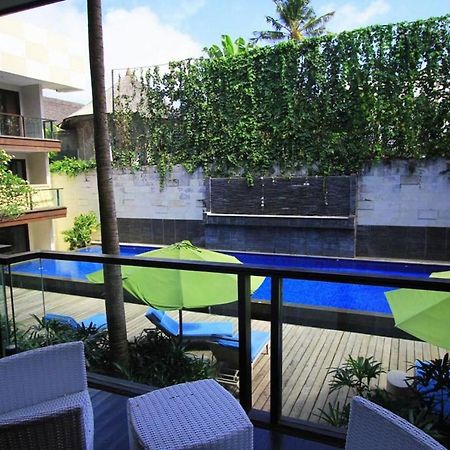 Zen Rooms Kuta Beach Poppies Lane Exterior foto